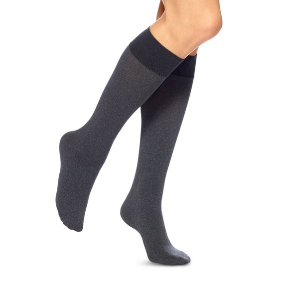 *BUNDLE DEALS* HUE Women's Soft Opaque Knee-High Socks - Picture 2 of 2